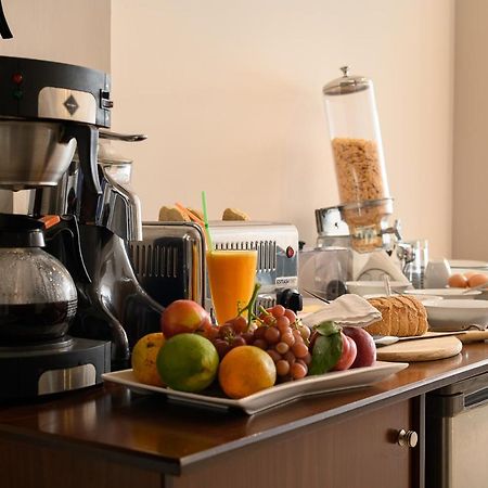 Olympic Hotel Moirai Ngoại thất bức ảnh