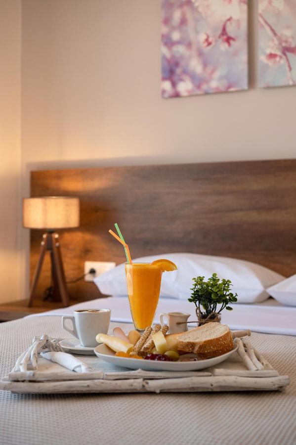 Olympic Hotel Moirai Ngoại thất bức ảnh